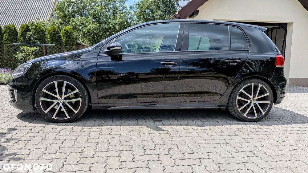 Volkswagen Golf - 3