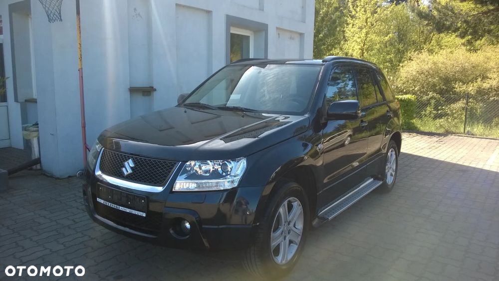 Suzuki Grand Vitara 2.0 Comfort - 1