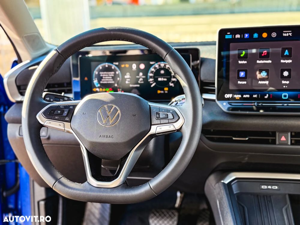 Volkswagen T-Roc 1.5 eTSI 115 CP DSG MHEV Life - 20