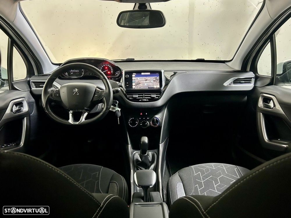 Peugeot 2008 1.2 PureTech Style - 26