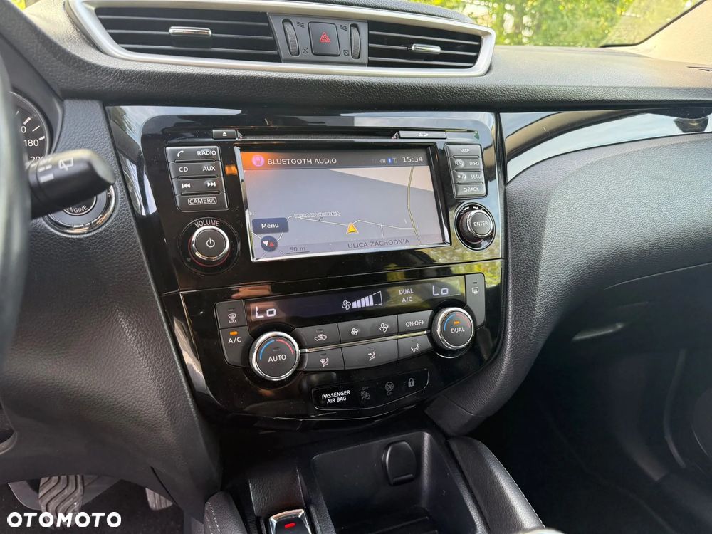 Nissan Qashqai 1.2 DIG-T N-Connecta - 15