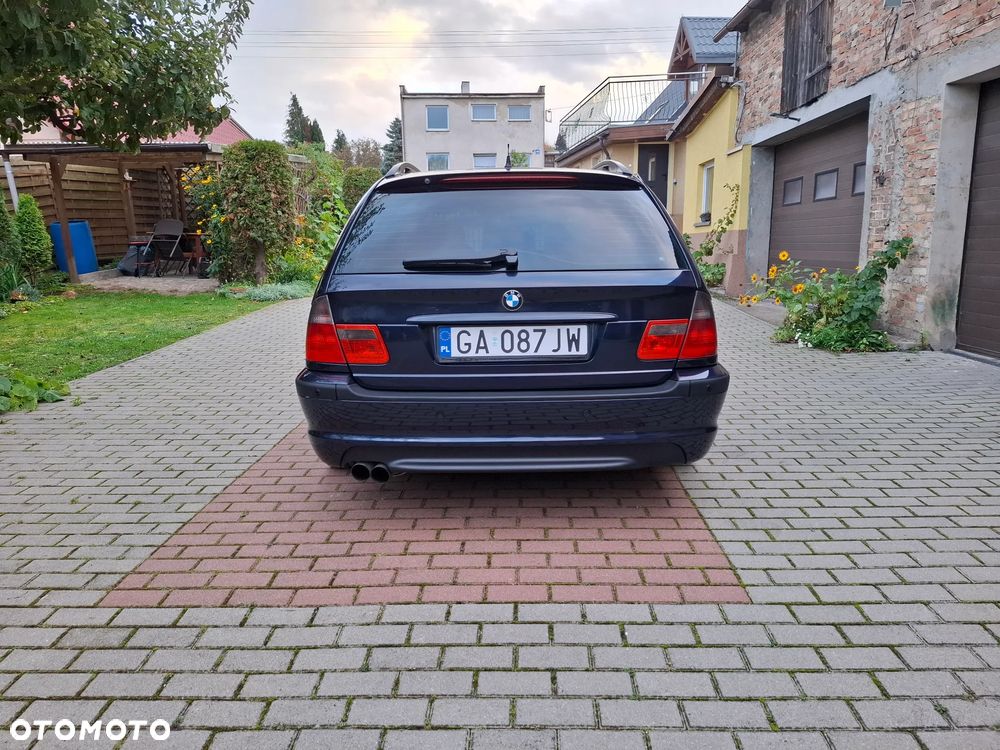 BMW Seria 3 328i - 4