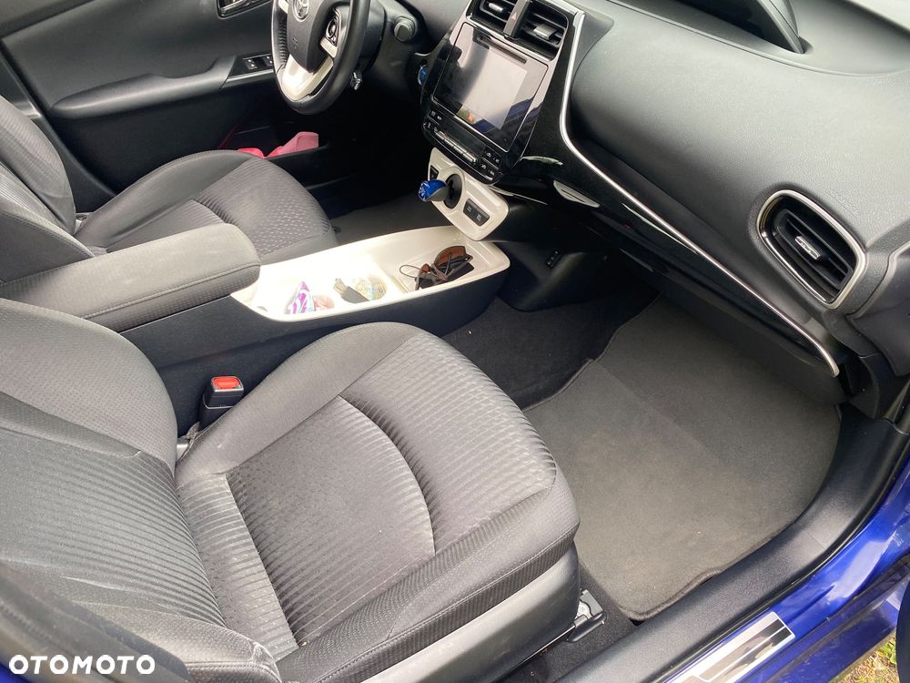 Toyota Prius Hybrid Comfort - 12