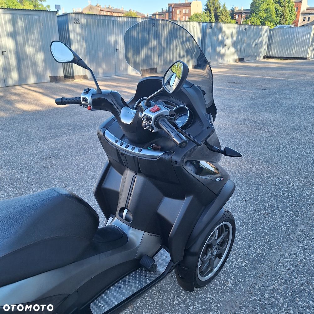 Piaggio MP-3 - 20