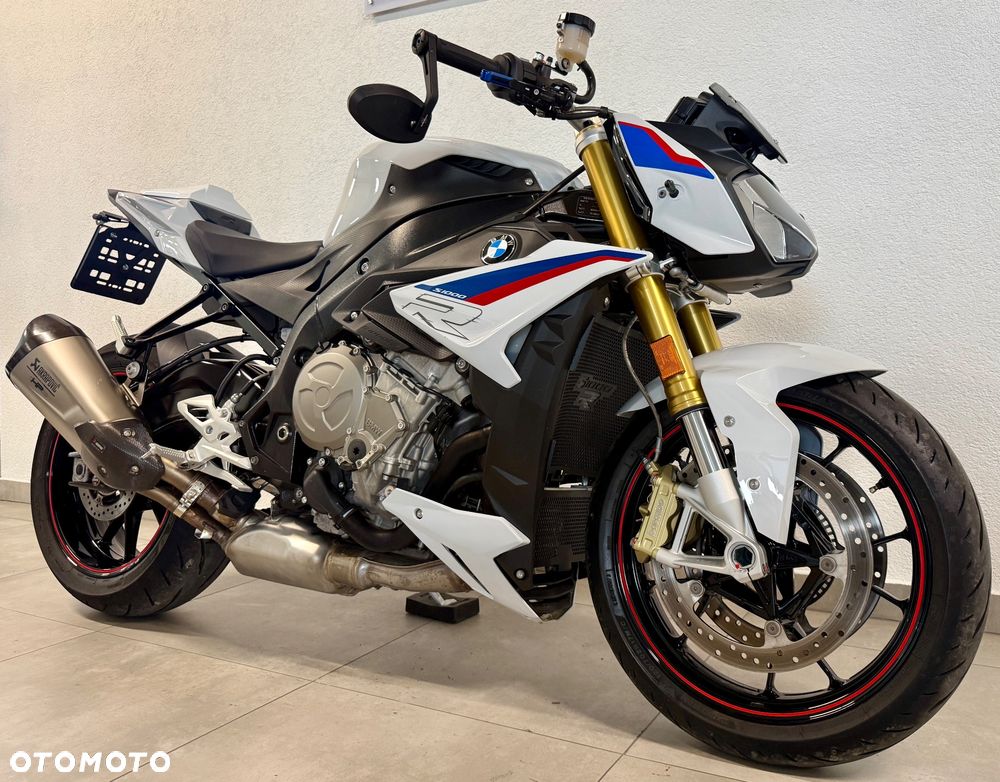 BMW S - 3