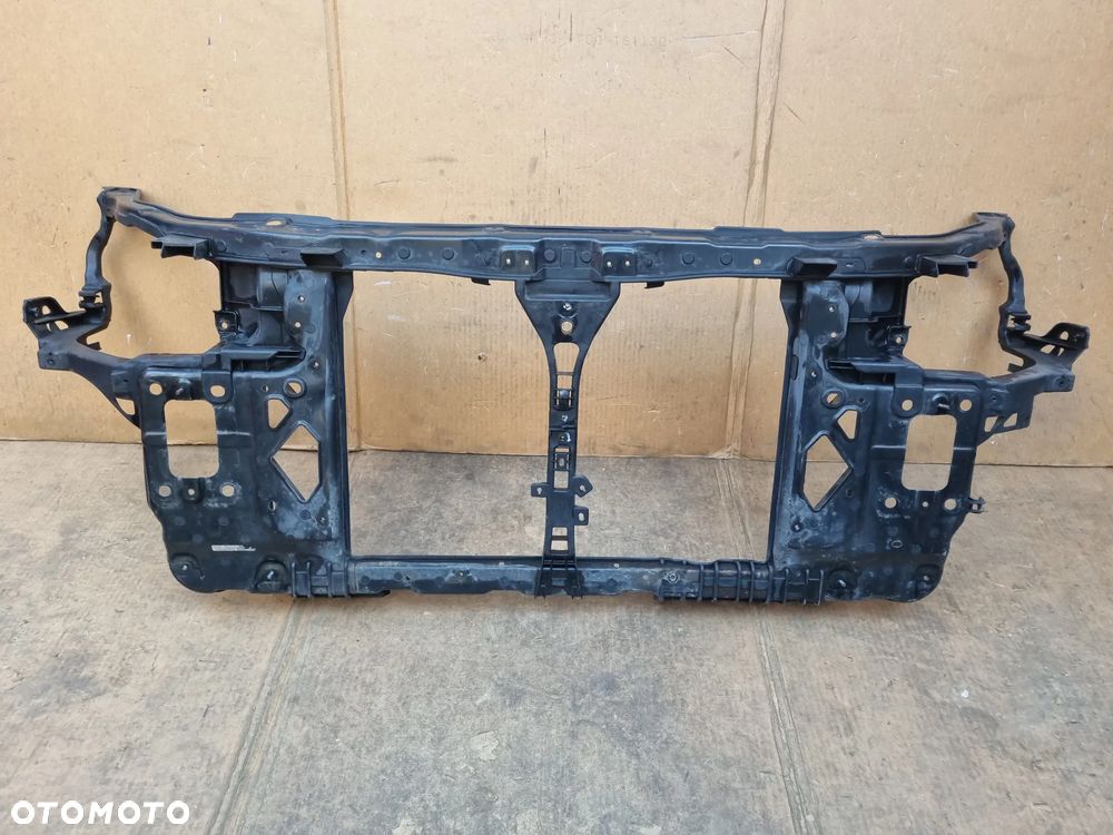 HYUNDAI I30 I WZMOCNIENIE PAS PRZÓD