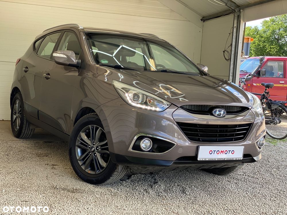 Hyundai ix35 2.0 CRDi 4WD Automatik Fifa World Cup Gold Edition - 33