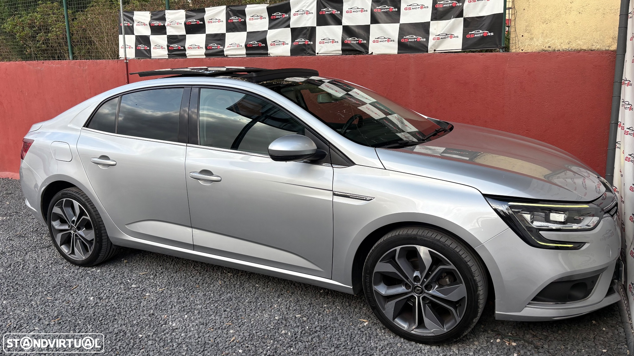 Renault Mégane 1.5 Blue dCi Bose Edition - 8