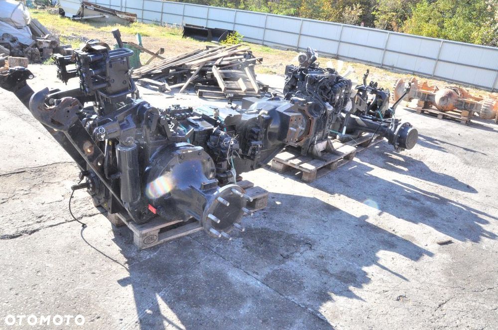 SLNIK SKRZYNIA BIEGÓW MOST SAME 6175.4C DEUTZ NOWE CZĘŚCI - 14