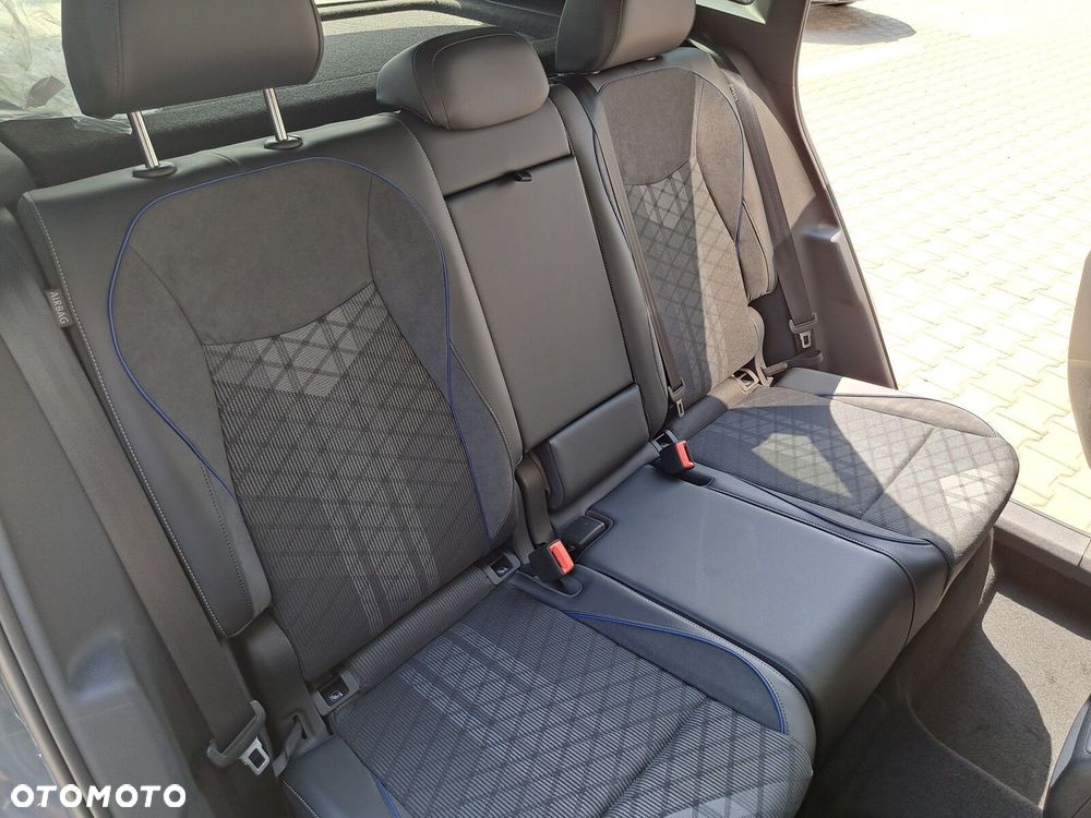 Volkswagen Tiguan - 10