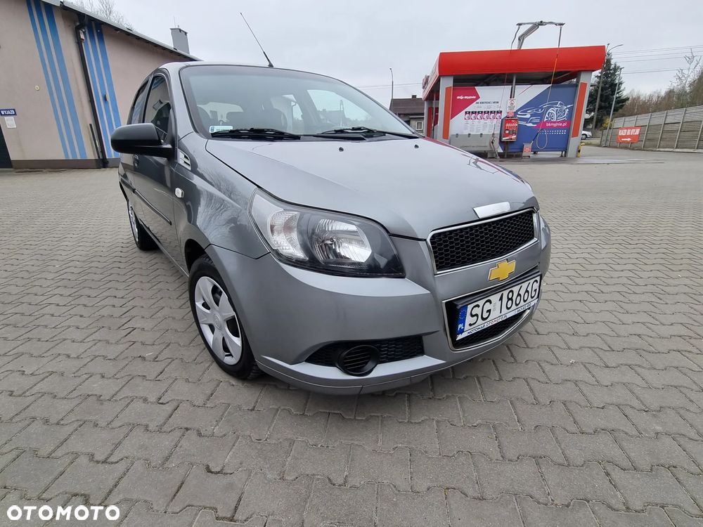 Chevrolet Aveo 1.2 16V Base / Classic - 20