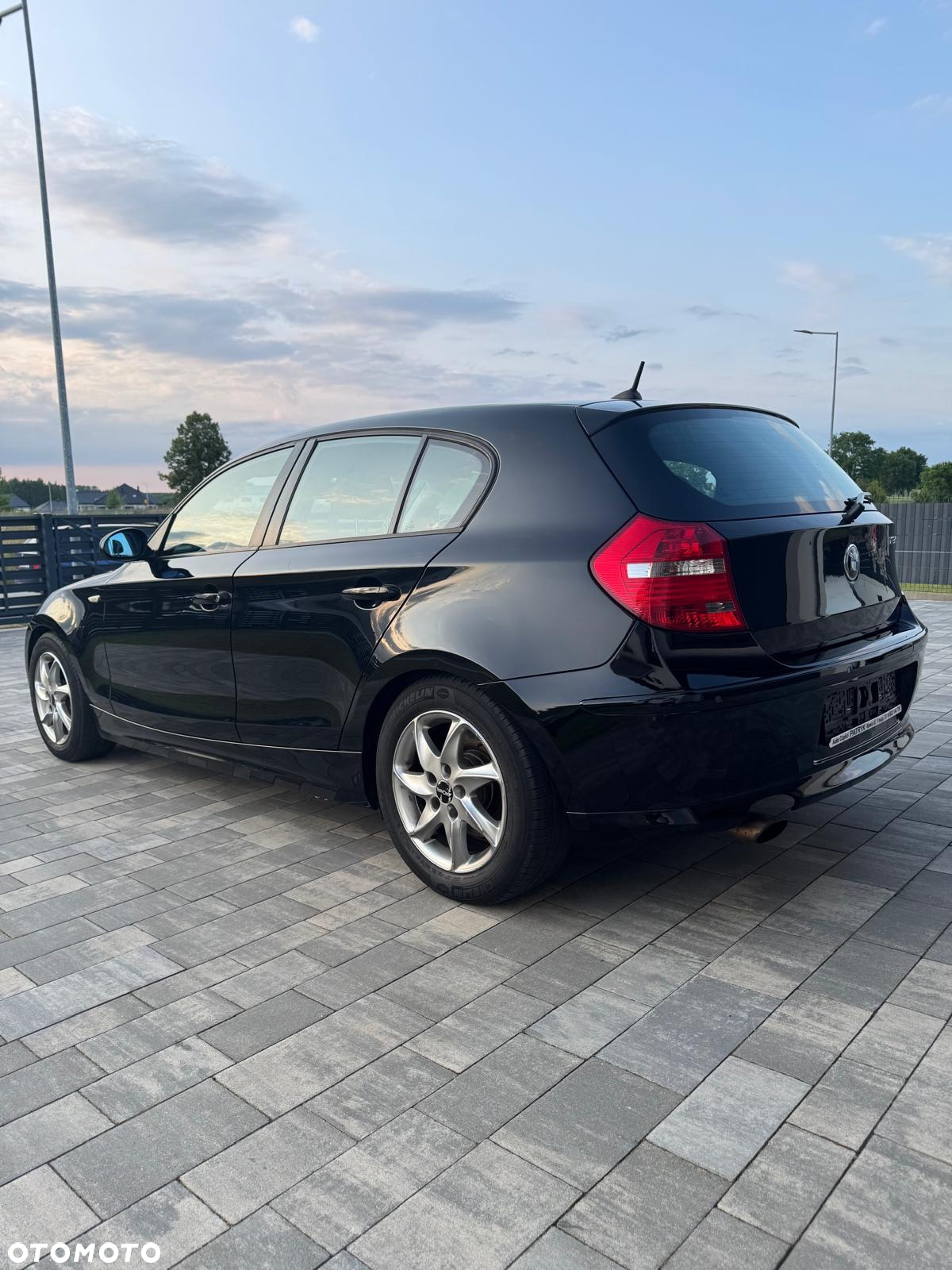 BMW Seria 1 118d - 6