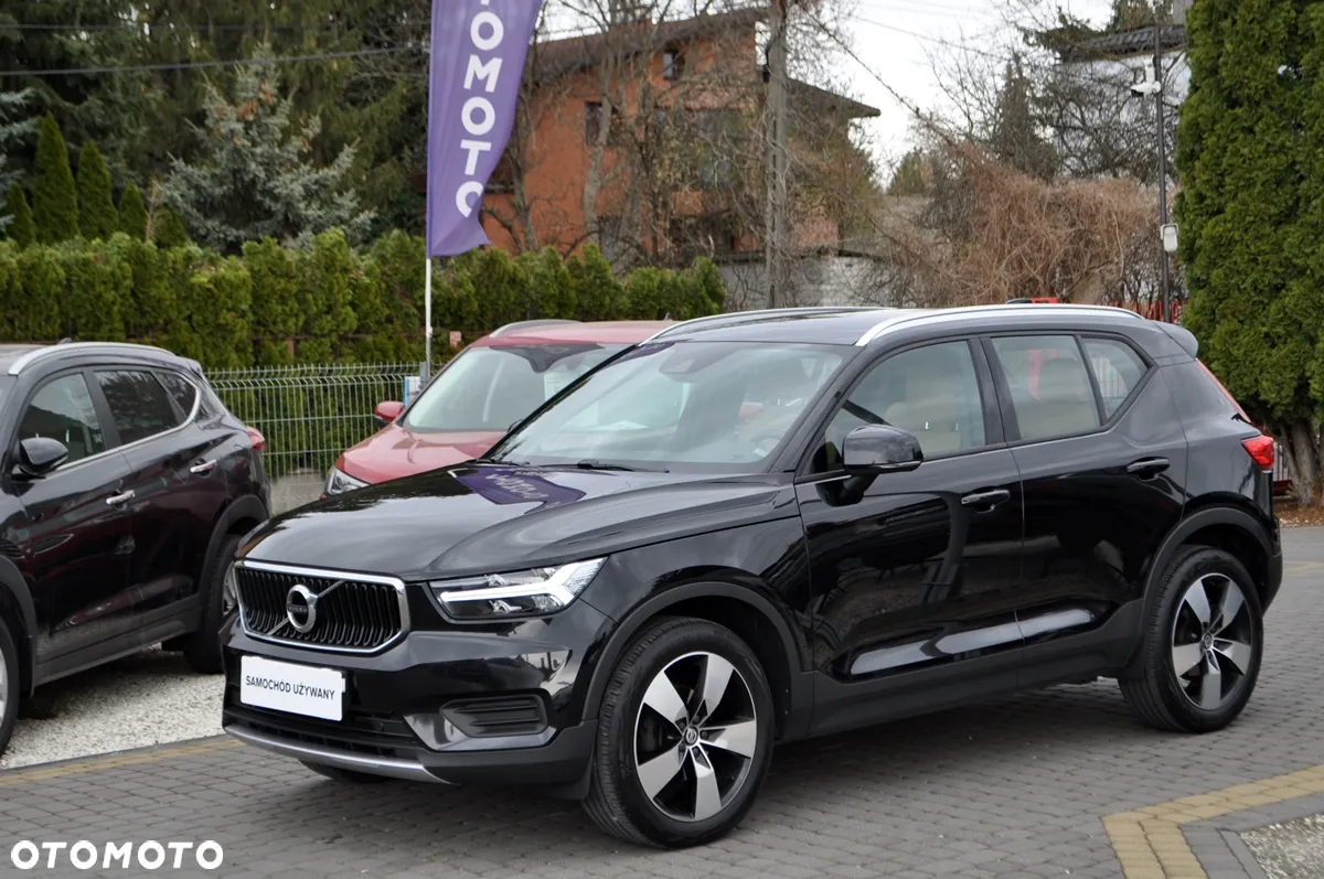 Volvo XC 40 T3 Momentum Pro - 3