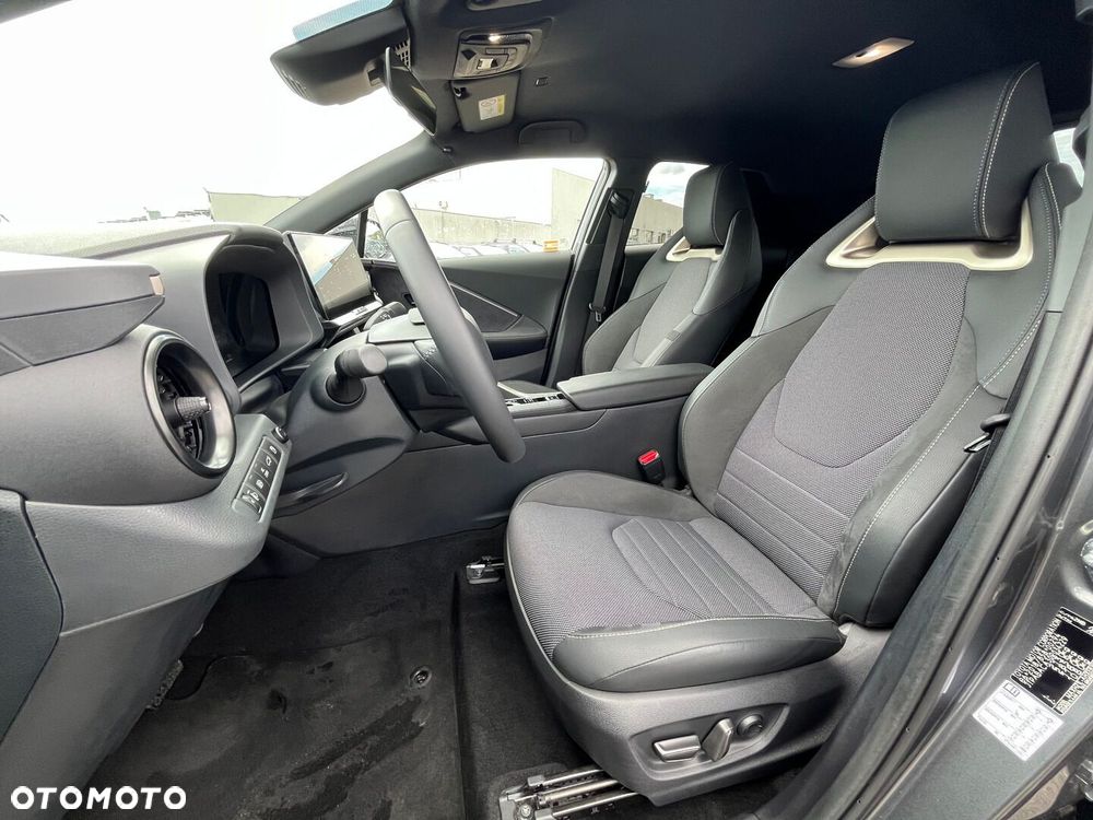 Toyota C-HR - 27