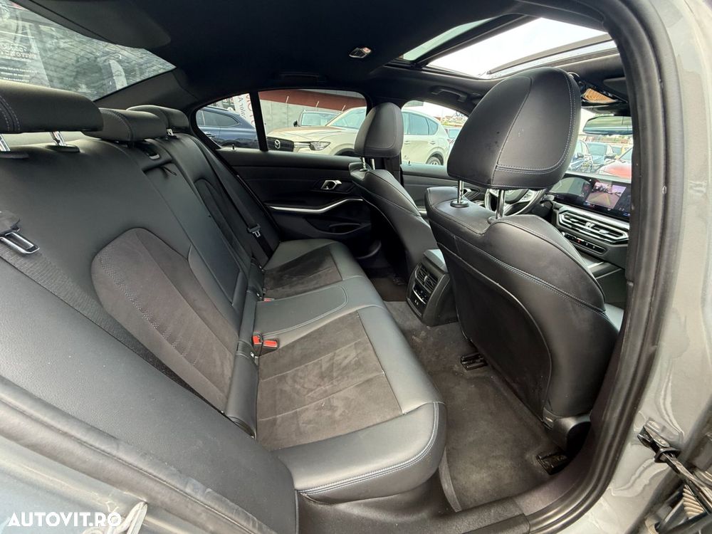 BMW Seria 3 320d xDrive AT MHEV - 14
