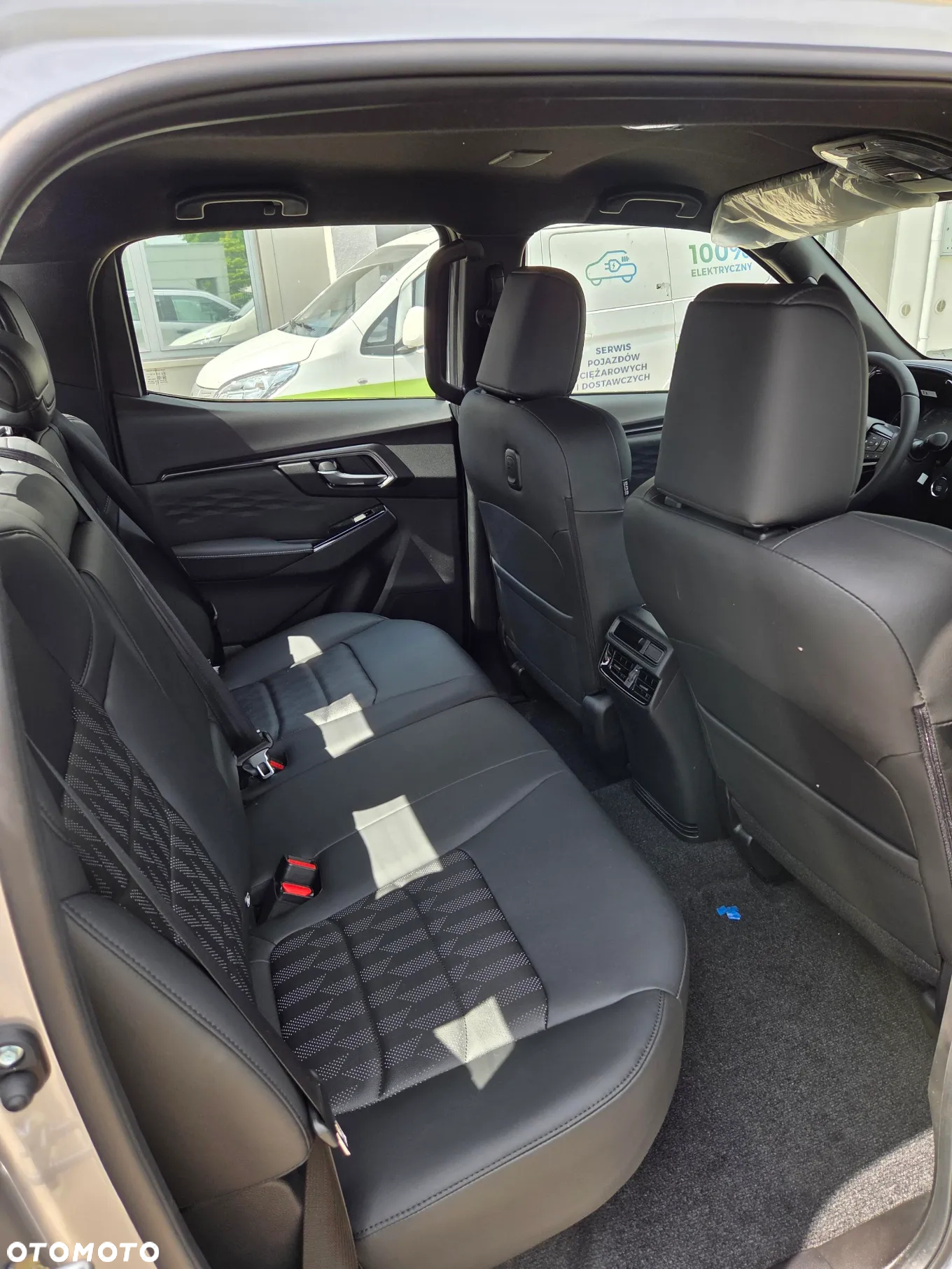 Isuzu D-Max 1.9 DC LSE - 6