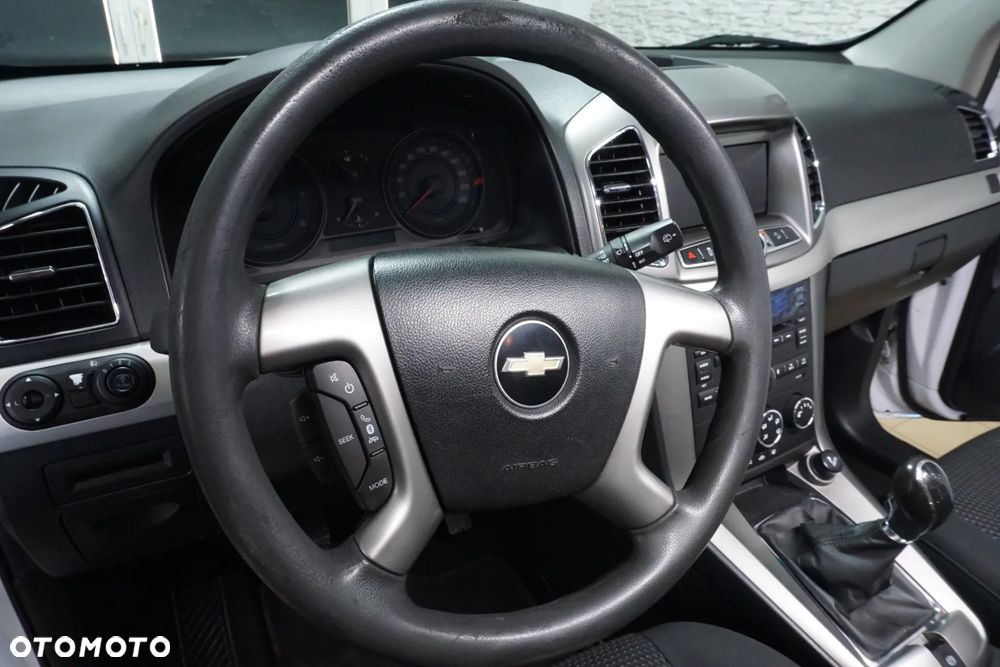 Chevrolet Captiva 2.2 2WD LT+ - 16