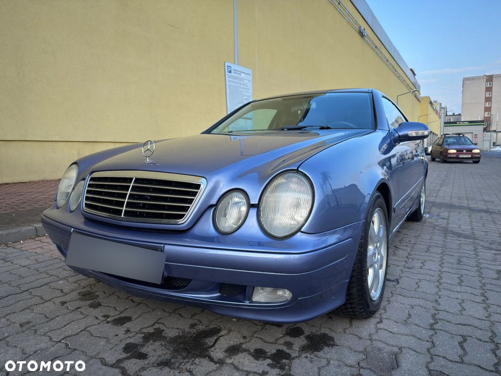 Mercedes-Benz CLK Coupe 320 Avantgarde - 11