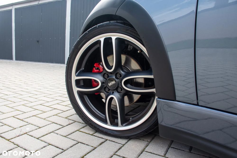 MINI John Cooper Works - 16