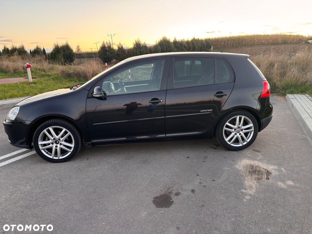 Volkswagen Golf V 1.4 TSI Comfortline - 5