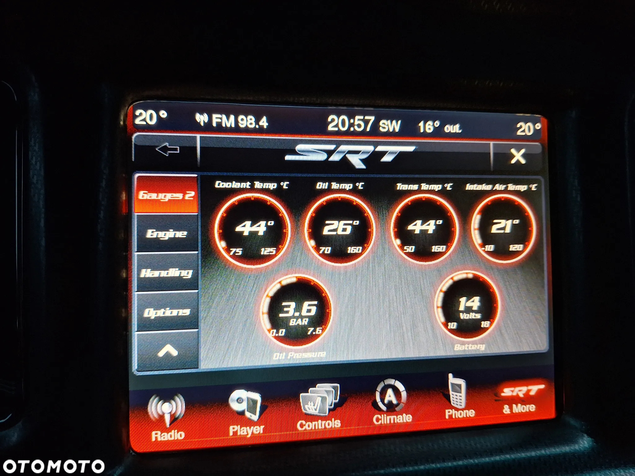 Dodge Charger 5.7 R/T - 24