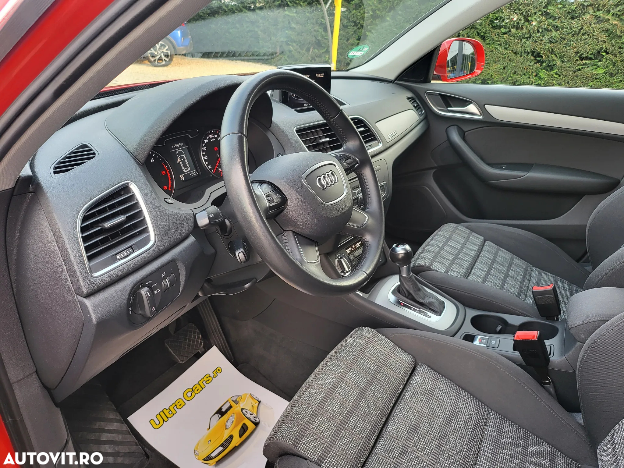 Audi Q3 2.0 TDI Quattro S tronic - 14