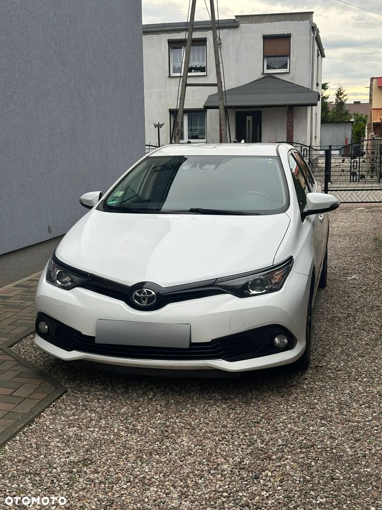 Toyota Auris 1.2 Turbo Team Deutschland - 1