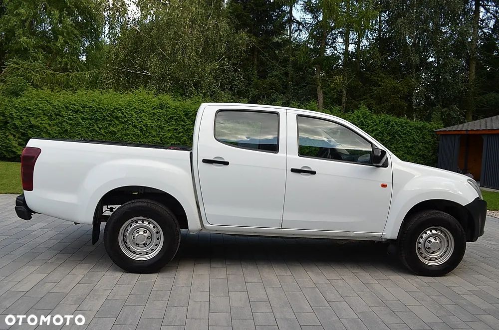 Isuzu D-Max 1.9 DC L - 8