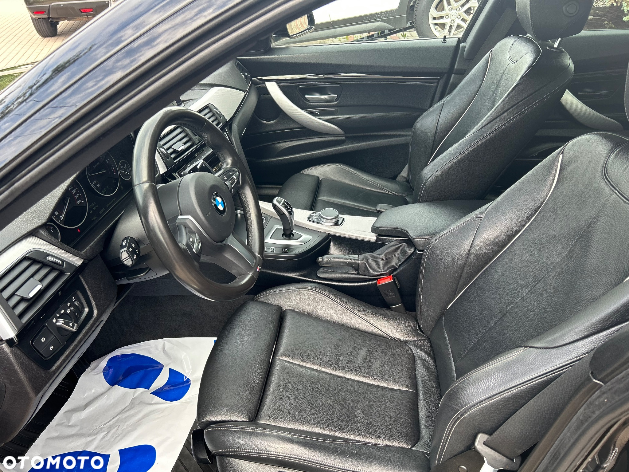 BMW 3GT 320i GPF M Sport - 14