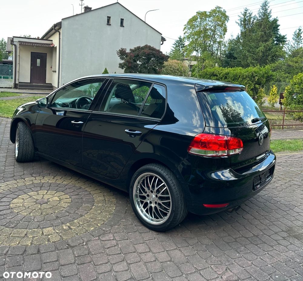 Volkswagen Golf - 4