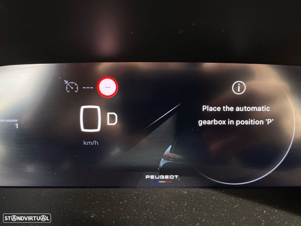 Peugeot 2008 1.2 Hybrid Allure e-DCS6 - 3