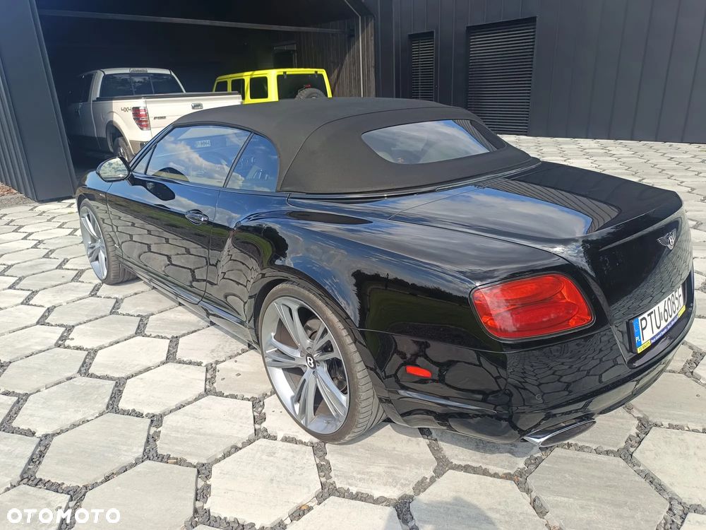 Bentley Continental GT - 7