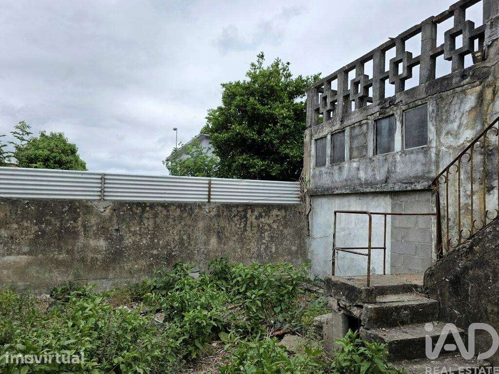 Moradia T4 em São Mamede de Infesta e Senhora da Hora de 180 m2 - Grande imagem: 3/18