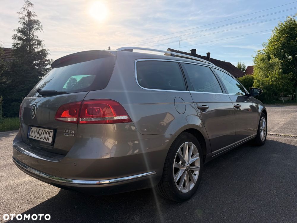 Volkswagen Passat 2.0 TDI Comfortline DSG - 5