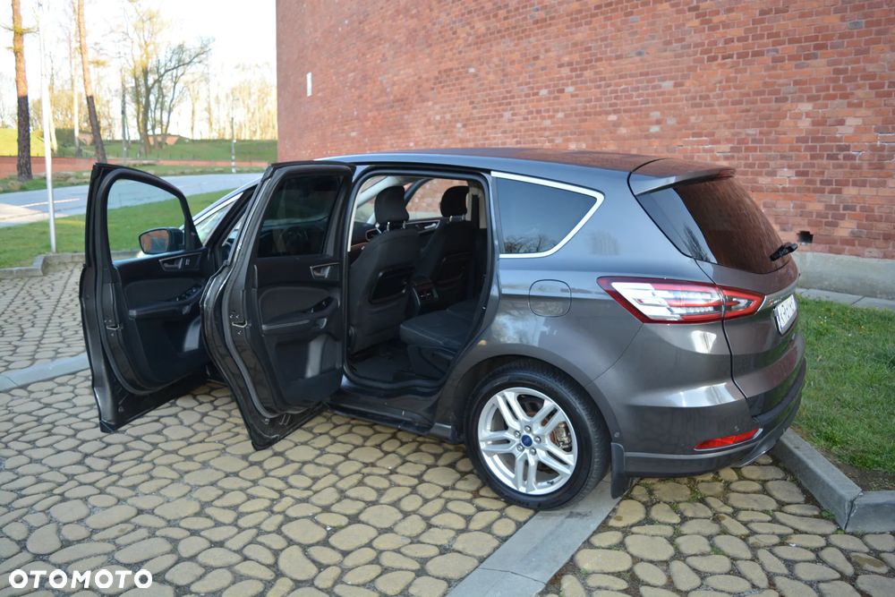 Ford S-Max 2.0 TDCi Titanium PowerShift - 30