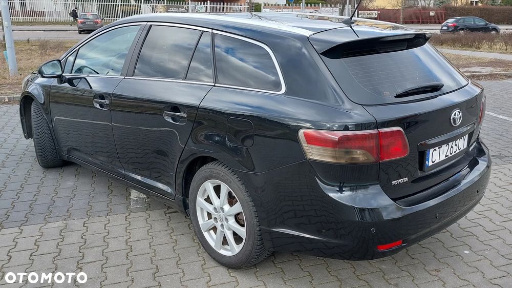 Toyota Avensis 2.2 D-4D Sol Plus NAVI - 8