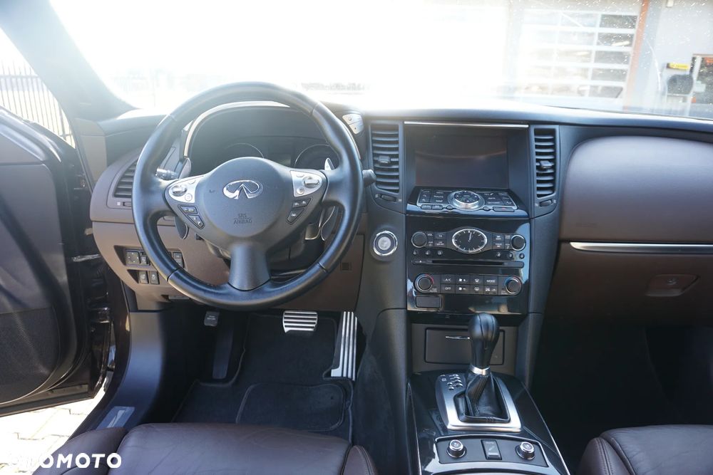 Infiniti FX FX30d S Premium - 12