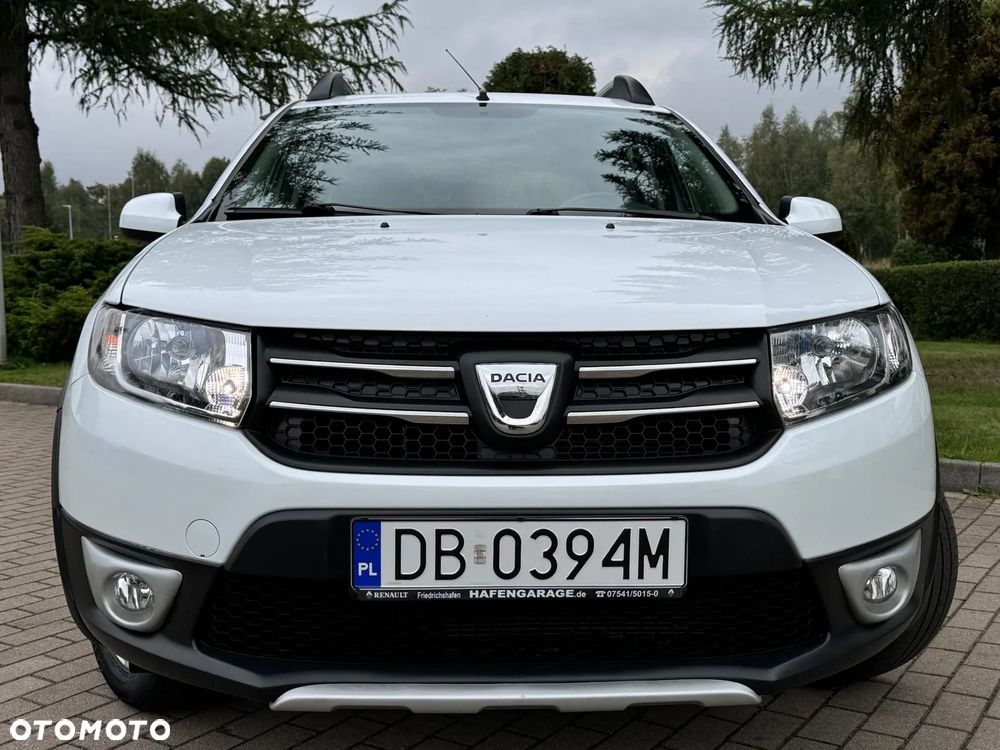 Dacia Sandero 0.9 TCe SL Celebration S&S EU6 - 12