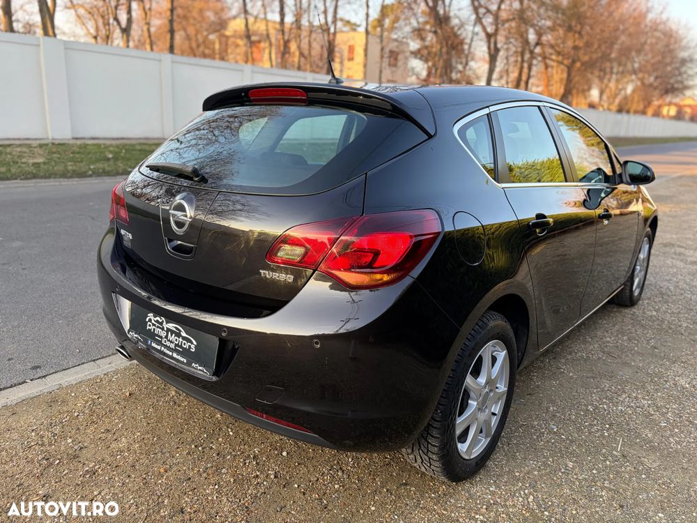 Opel Astra 1.4 Turbo Innovation - 16