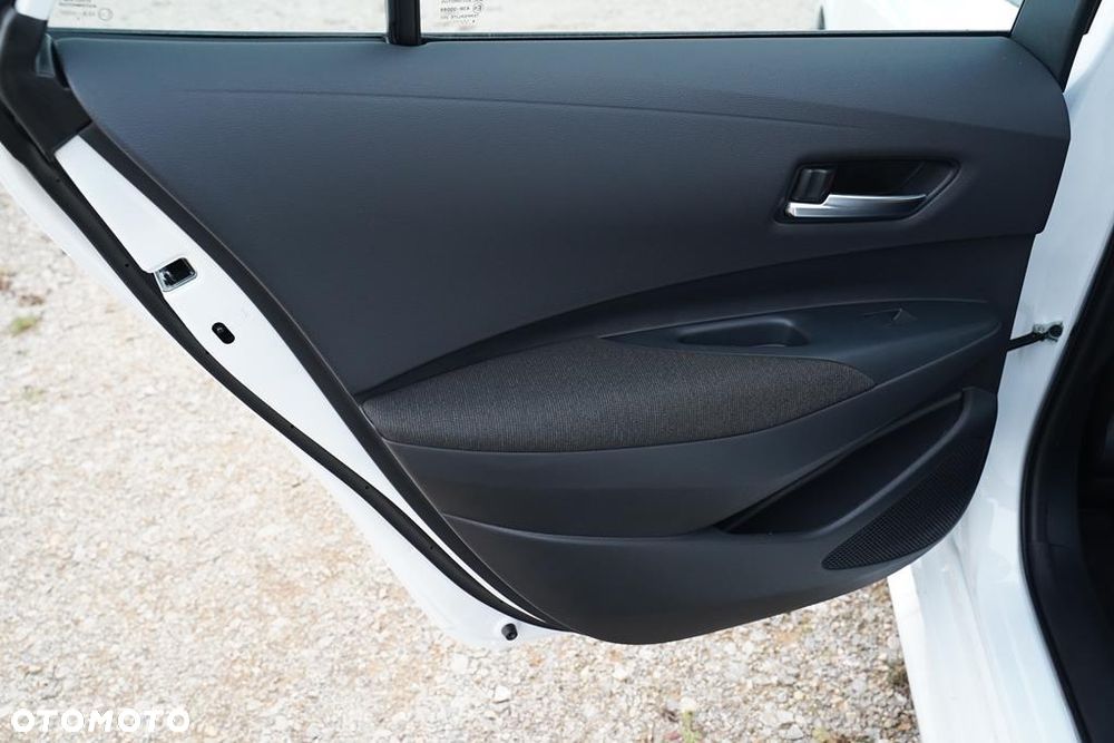 Toyota Corolla 1.8 Hybrid Comfort - 7