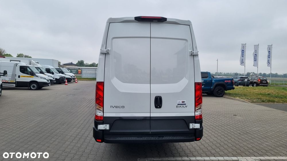 Iveco Daily / Pewny partner w biznesie ! - 6