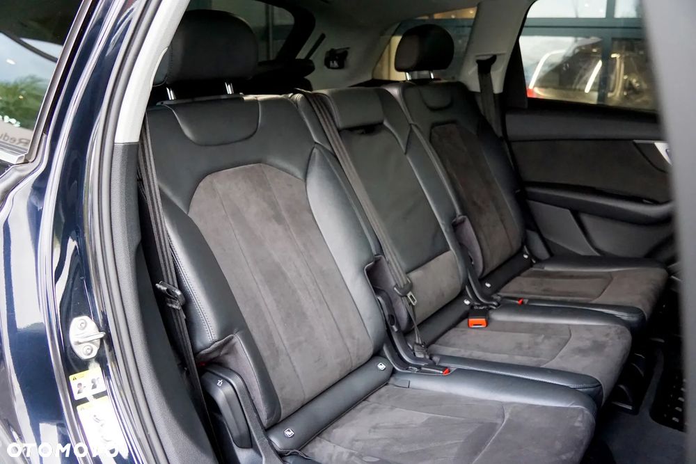 Audi Q7 3.0 TDI ultra Quattro Tiptr - 24