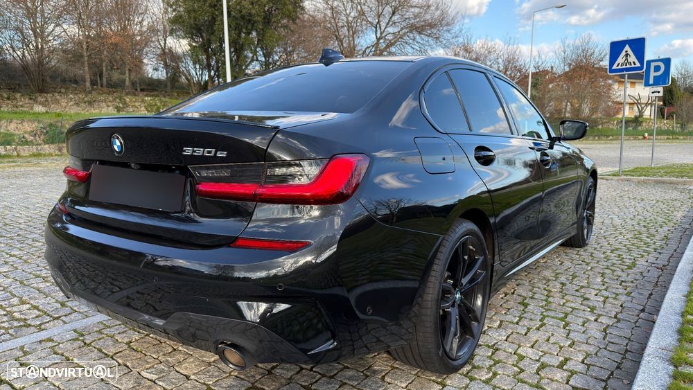 BMW 330 e Aut. M Sport - 13