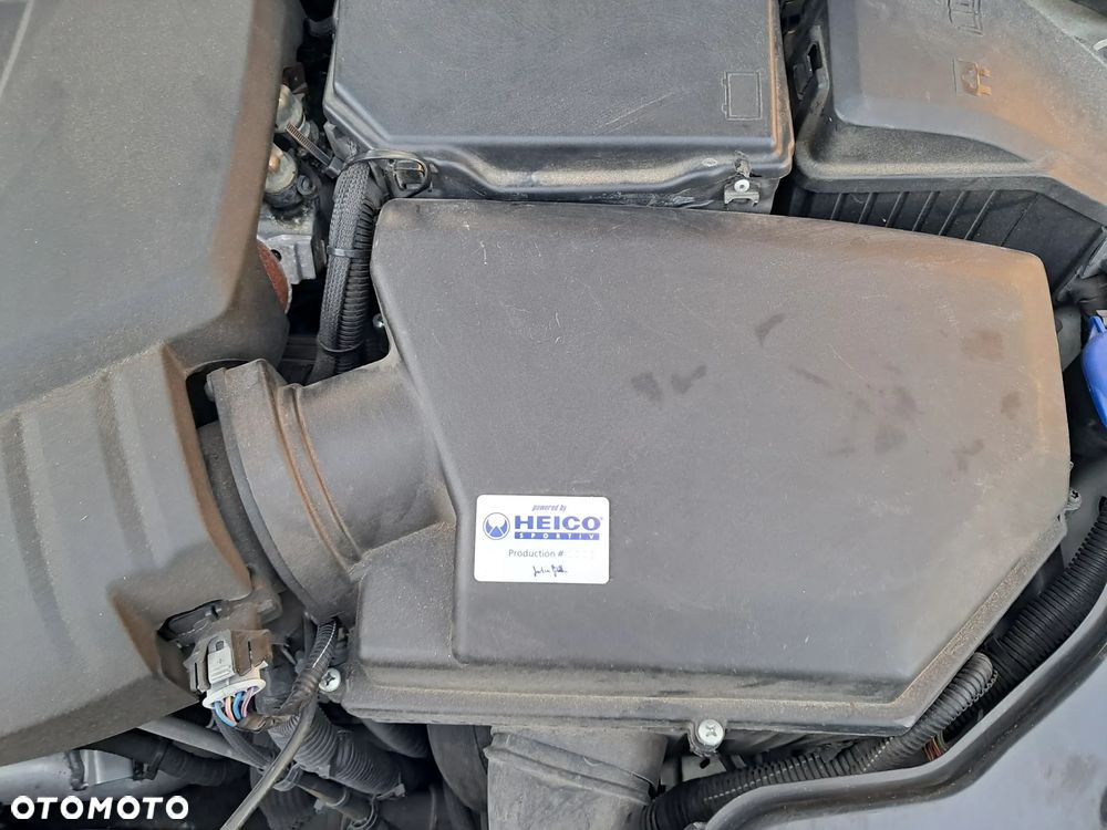Volvo XC 70 2.4D Momentum - 21