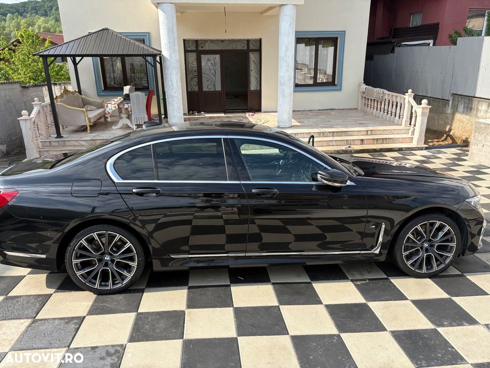 BMW Seria 7 745e AT PHEV - 8