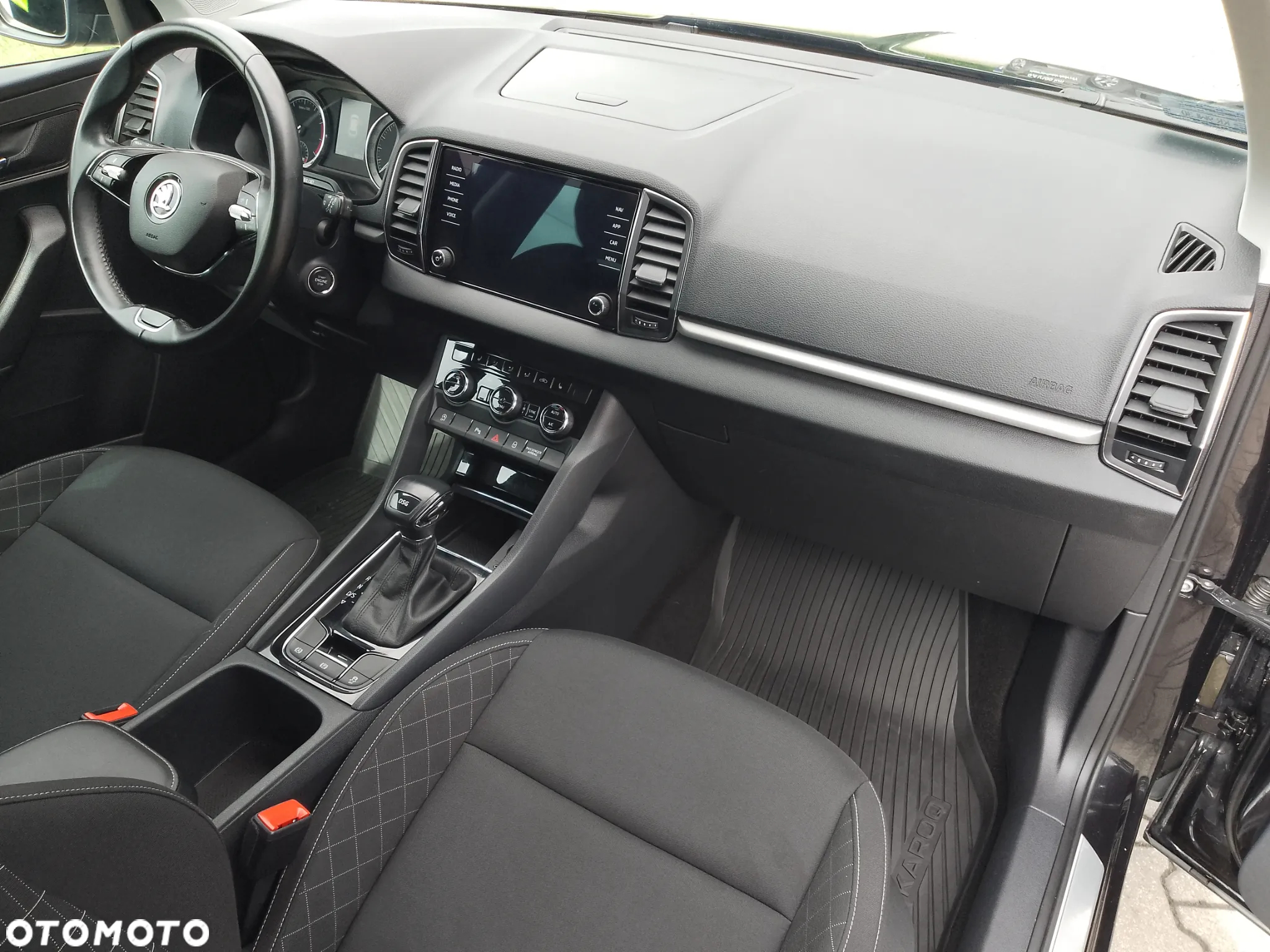 Skoda Karoq 1.5 TSI ACT 4x2 Ambition DSG - 18