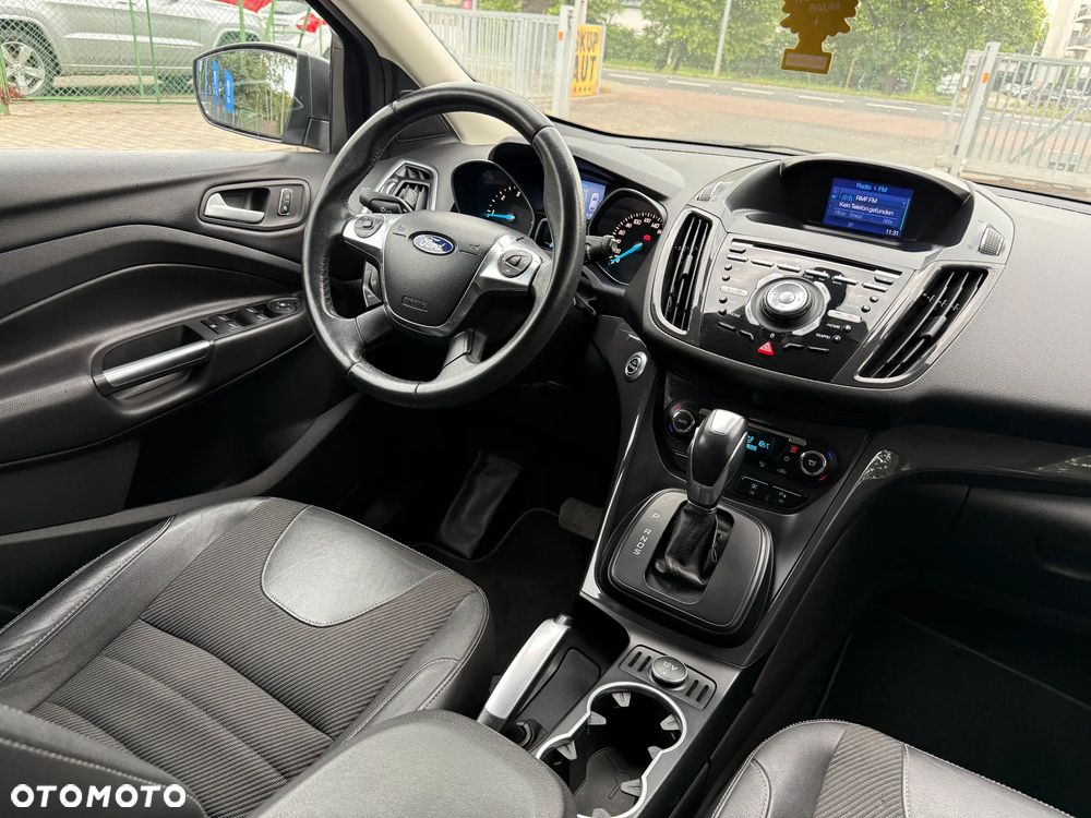 Ford Kuga - 30