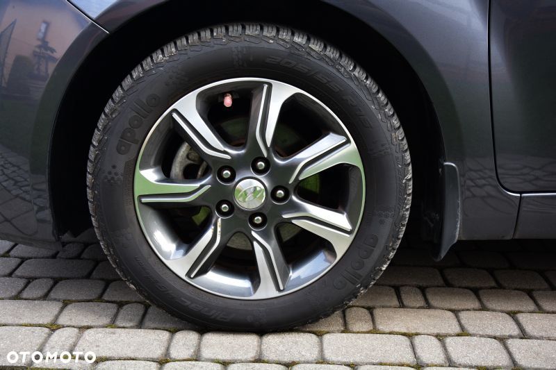 Hyundai ix20 1.4 Classic + - 26