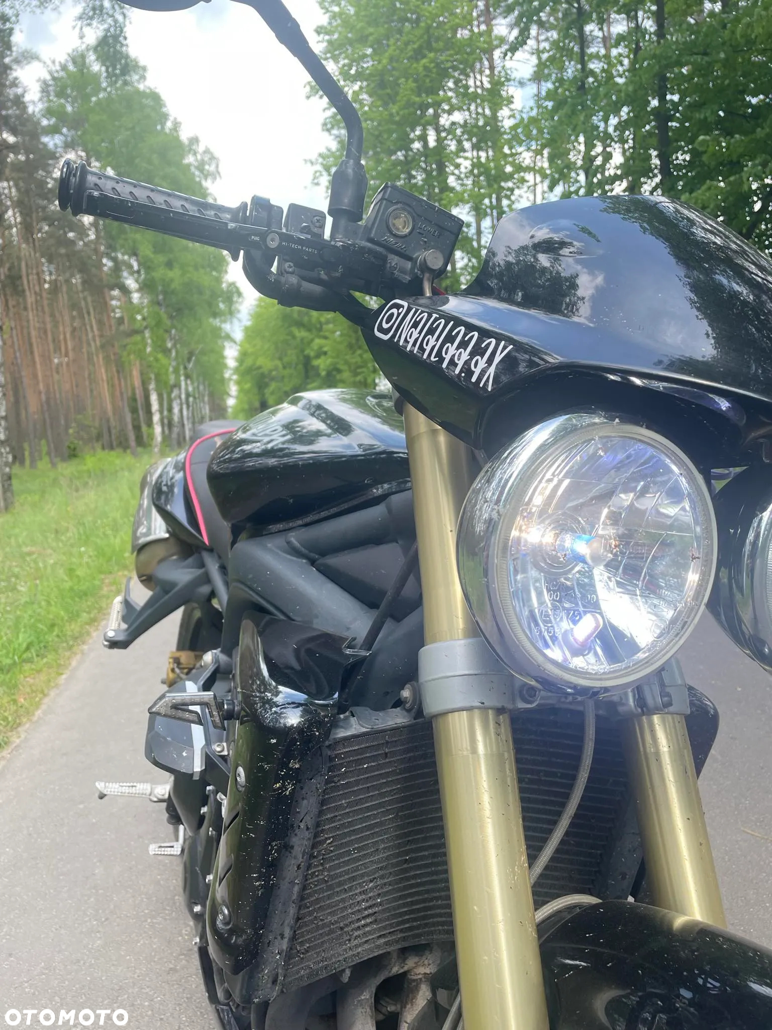 Triumph Street Triple - 19