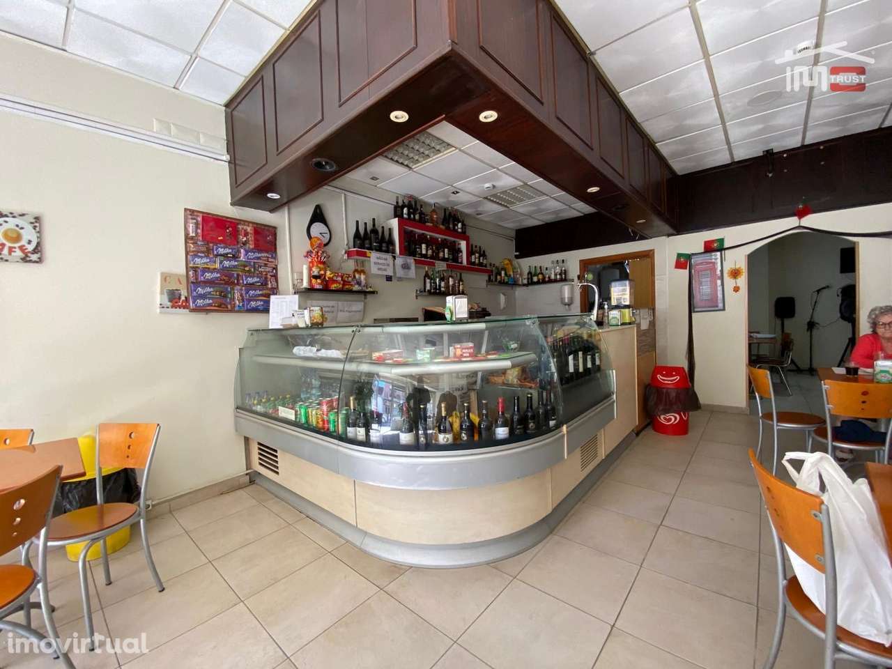 Oportunidade Única no Centro do Montijo  Trespasse de Snack Bar em ... - Grande imagem: 2/40